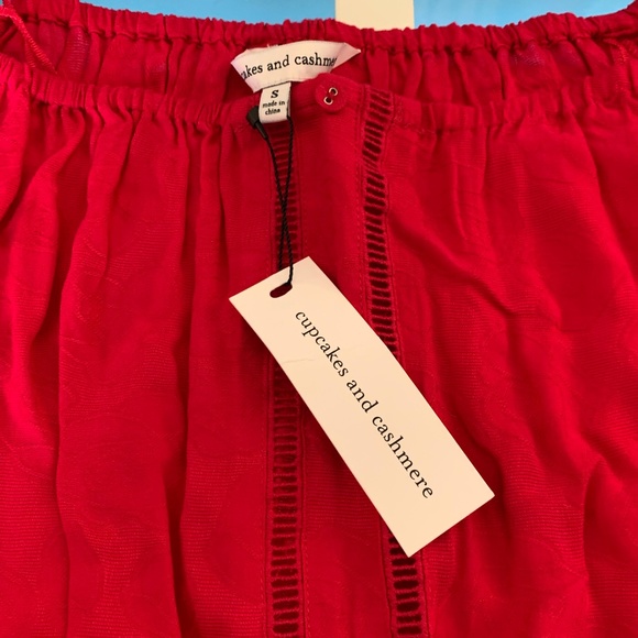 Off the shoulder top - Picture 5 of 5